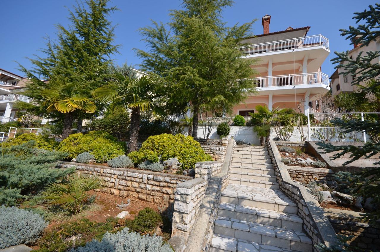 Apartments Slavica Rabac Exteriér fotografie